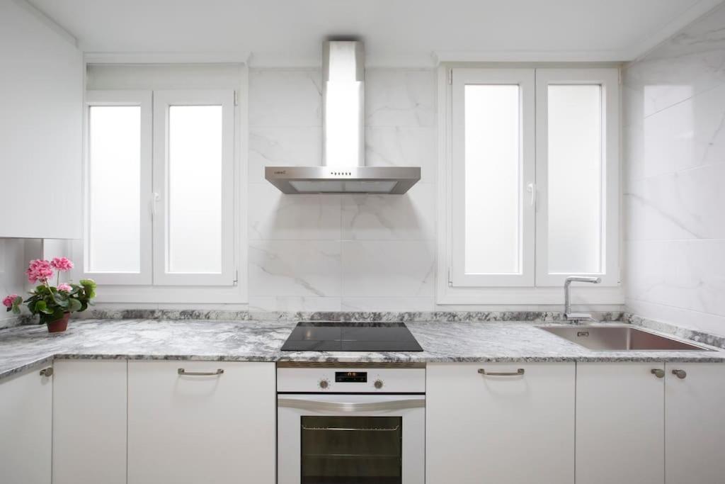 Alhondiga Flat By Next Stop Bilbao Esterno foto